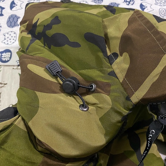 Canada Goose Fusion Fit Military Green Camouflage Down Jacket - Picture 10 of 11